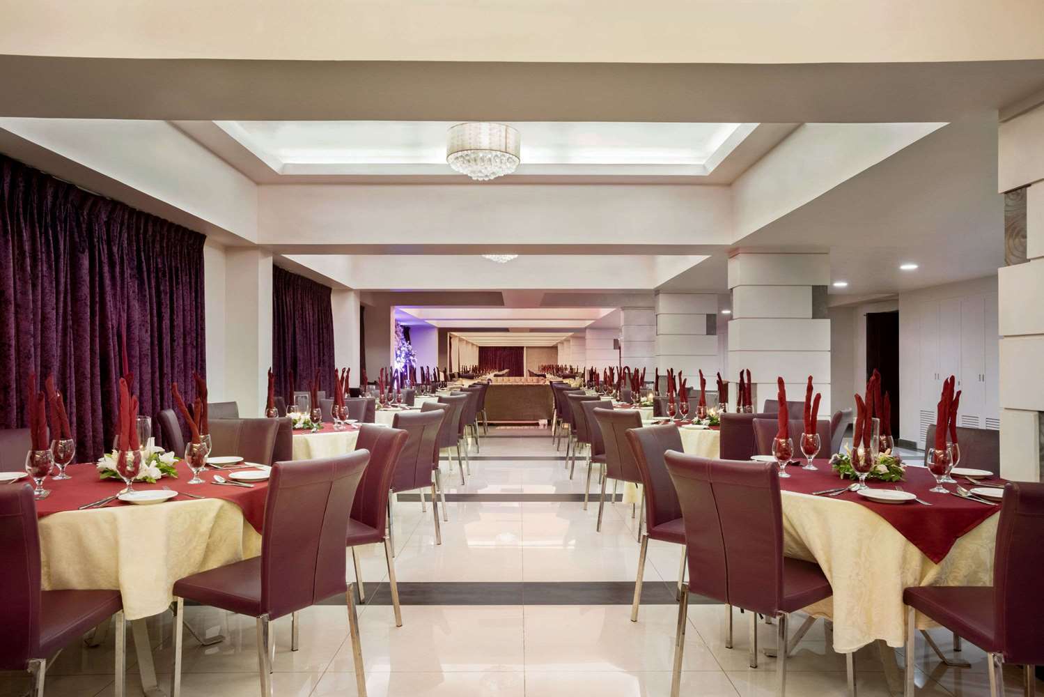 Ramada By Wyndham Karachi Creek Hotell Exteriör bild